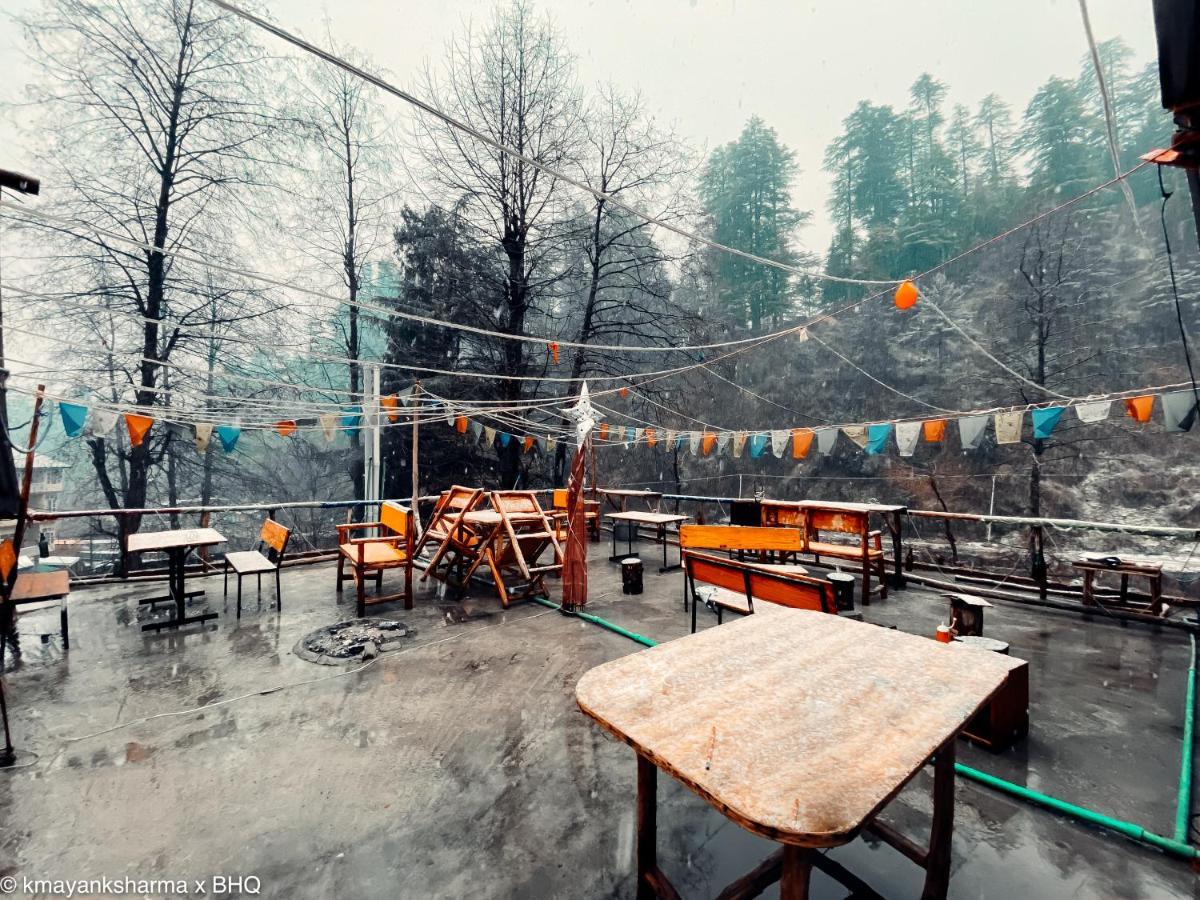 Albergue Backpackers Headquarter Manali Exterior foto