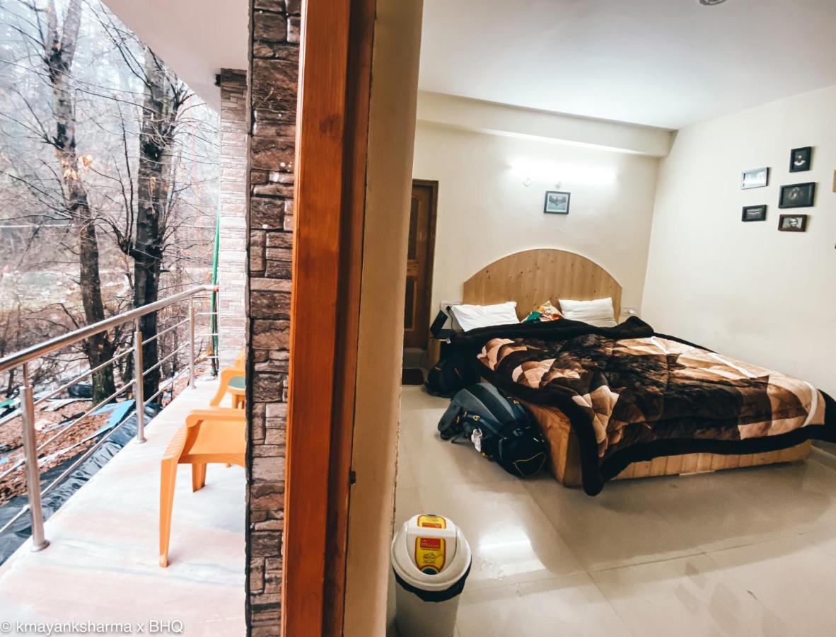 Albergue Backpackers Headquarter Manali Exterior foto