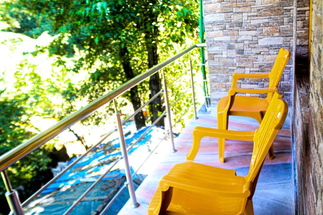 Albergue Backpackers Headquarter Manali Exterior foto